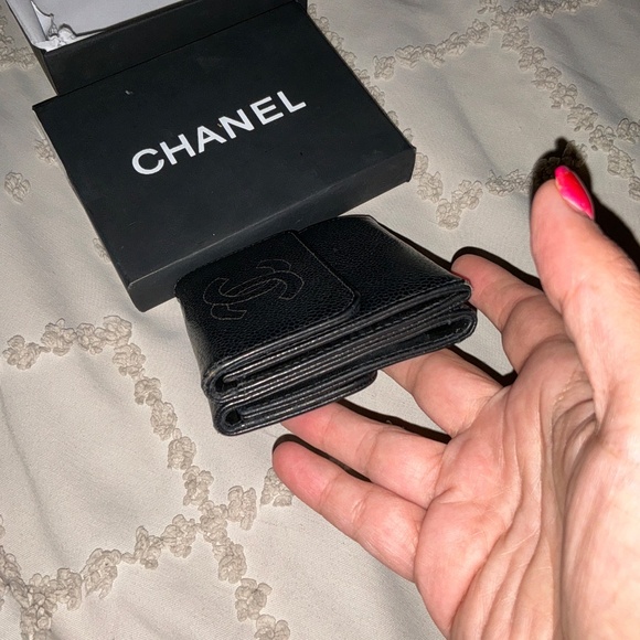 Chanel caviar leather preloved in excellent condition - Picture 5 of 14